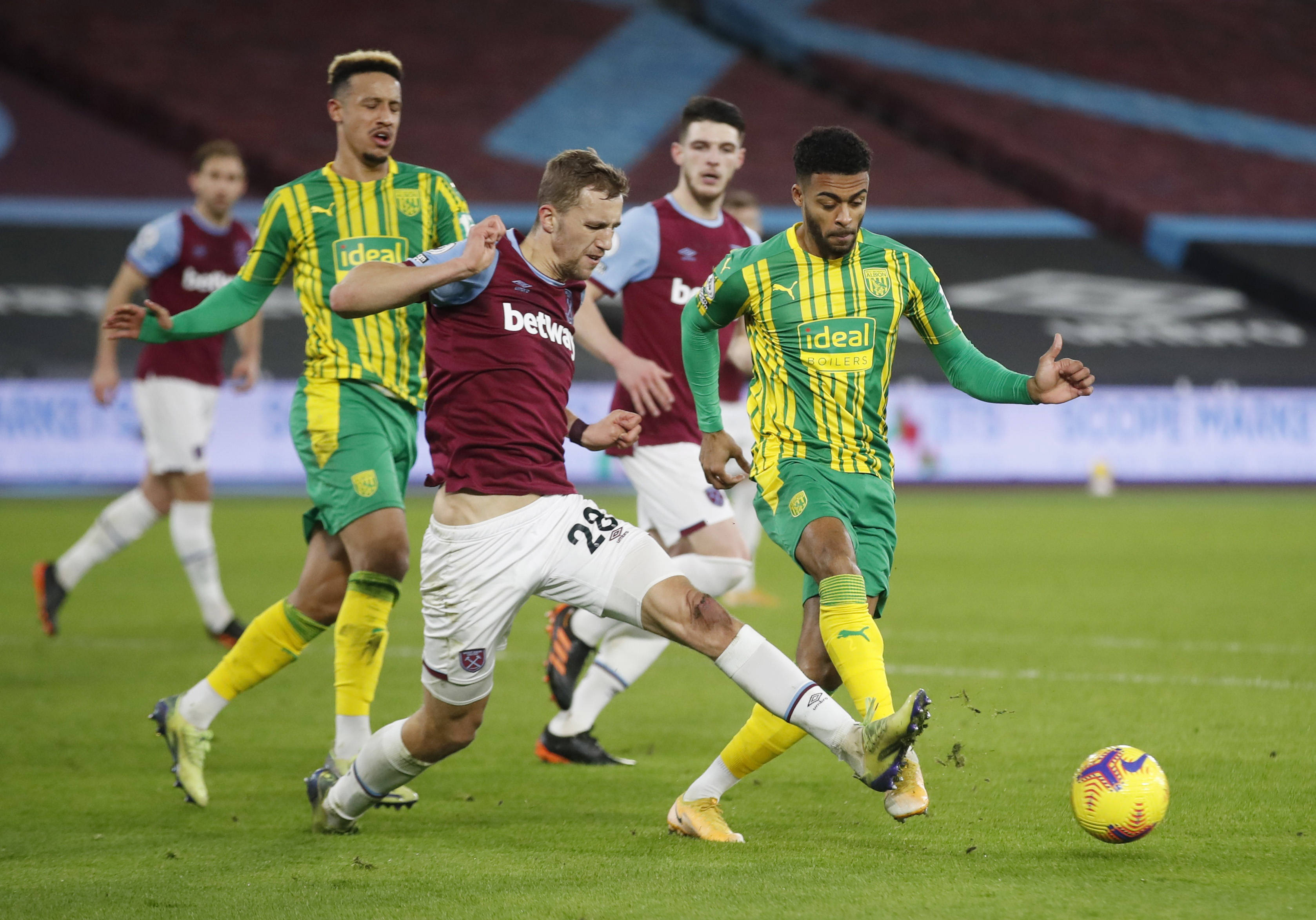 他用行动告 他用行动告