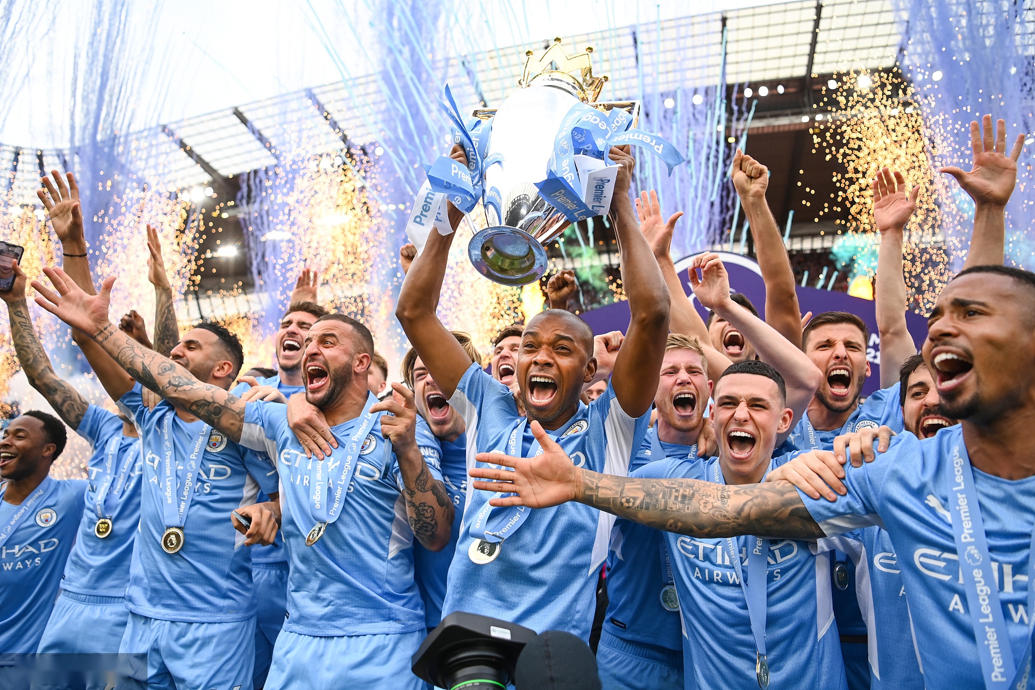 揭示出球员 揭示出球员